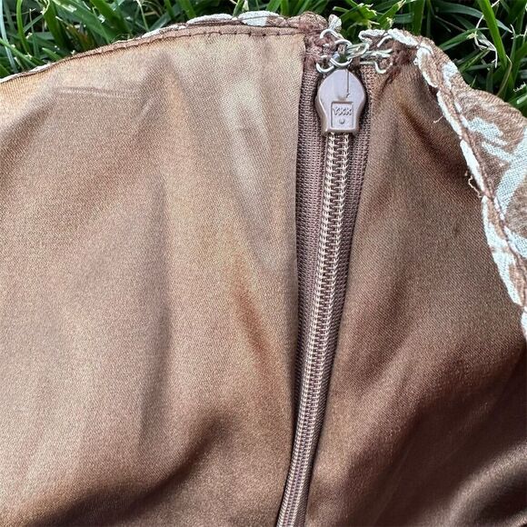 Pendleton Women's A-Line Midi Woven Print Skirt Size 10 Brown Geometric Casual - Picture 3 of 3